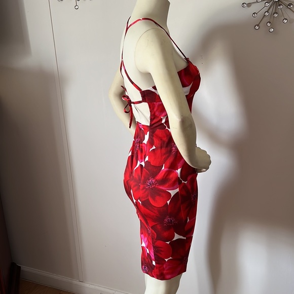 GUESS U.S.A Fitted Flower 🌺 Print Dress - Picture 3 of 12